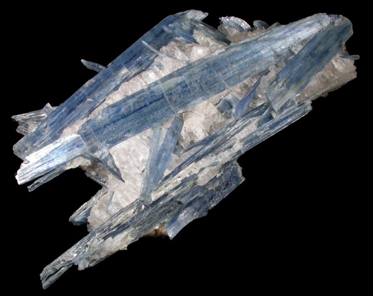 Kyanite in Quartz from Barra do Salinas, Coronel Murta, Minas Gerais, Brazil