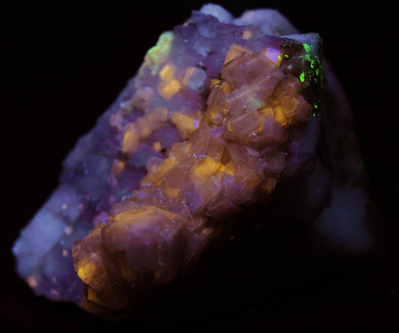 Fluorapatite on Microcline from Khargulook, near Sabsar, Gilgit-Skardu Road, Gilgit-Baltistan, Pakistan