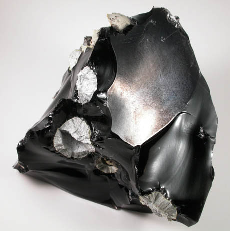 Cristobalite and Fayalite in Obsidian from Cougar Butte, Siskiyou County, California