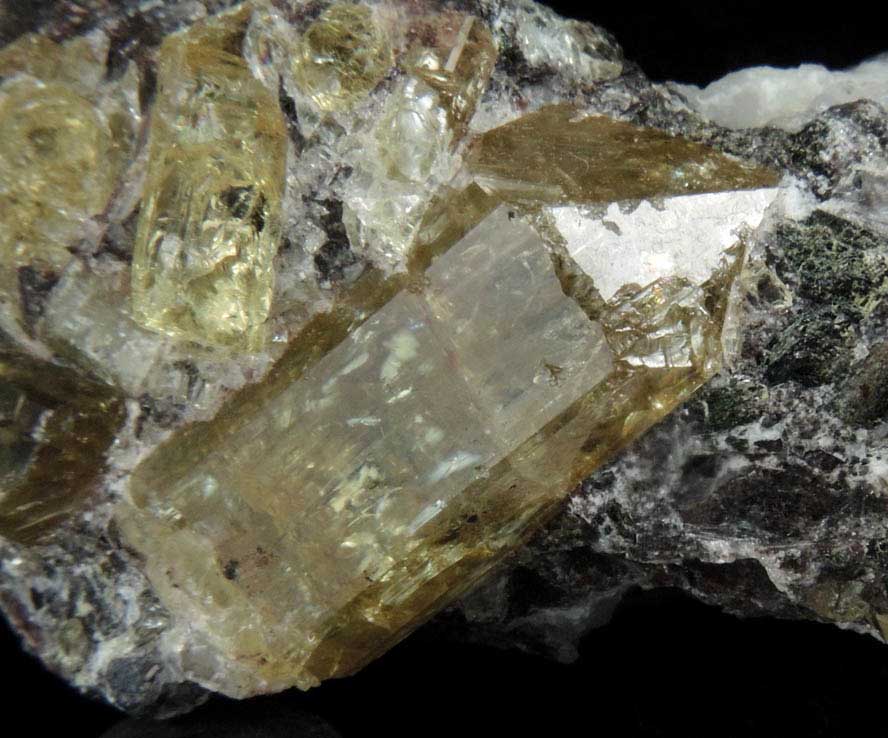 Fluorapatite in Quartz from Cerro de Mercado, Durango, Mexico