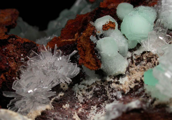 Smithsonite with Hemimorphite from San Antonio el Grande Mine, Santa Eulalia, Aquiles Serdn, Chihuahua, Mexico