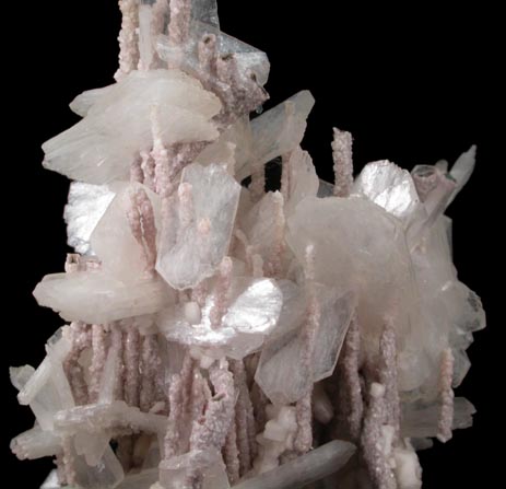 Stilbite on Chlorite stalactites from Lonavala, Maharashtra, India