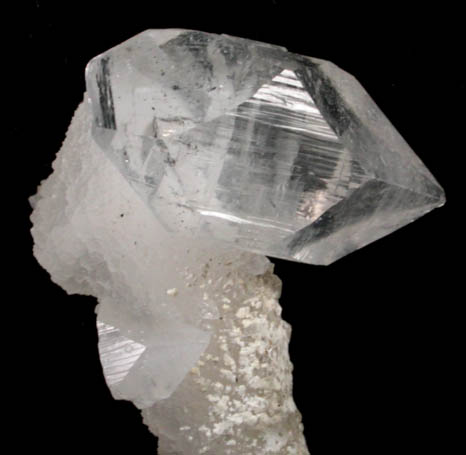 Apophyllite and Stilbite on stalactitic Quartz from Nashik District, Maharashtra, India