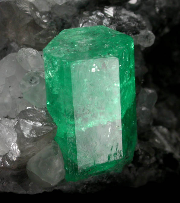 Beryl var. Emerald on Calcite from Coscuez Mine, Vasquez-Yacopi Mining District, Colombia