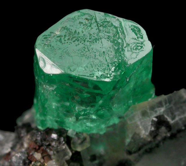 Beryl var. Emerald on Calcite from Coscuez Mine, Vasquez-Yacopi Mining District, Colombia