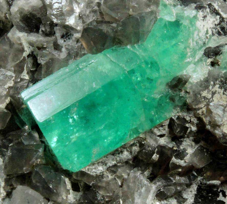 Beryl var. Emerald on Calcite from Coscuez Mine, Vasquez-Yacopi Mining District, Colombia