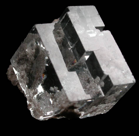 Fluorite on limestone from Walworth Quarry, Wayne County, New York