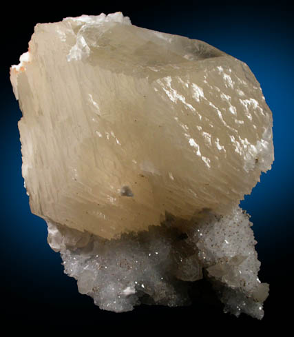 Calcite on Quartz from Mumbai (Bombay) District, Maharashtra, India