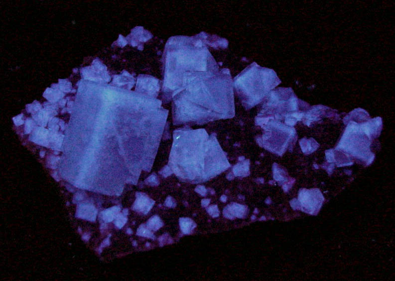 Fluorite (interpenetrant-twinned crystals) on Quartz from Heights Mine, Westgate, Weardale District, County Durham, England