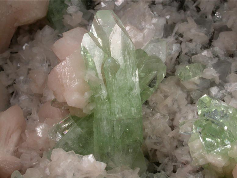 Apophyllite, Stilbite, Calcite from Mumbai (Bombay) District, Maharashtra, India