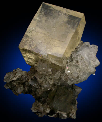 Fluorite from May Stone Quarry, Fort Wayne, Allen County, Indiana