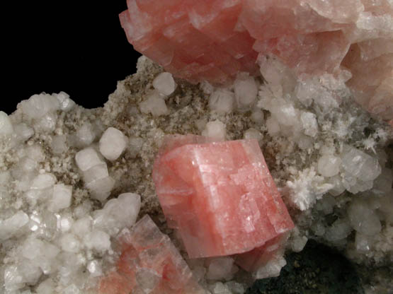 Chabazite on Calcite with Natrolite and Pectolite from Upper New Street Quarry, Paterson, Passaic County, New Jersey