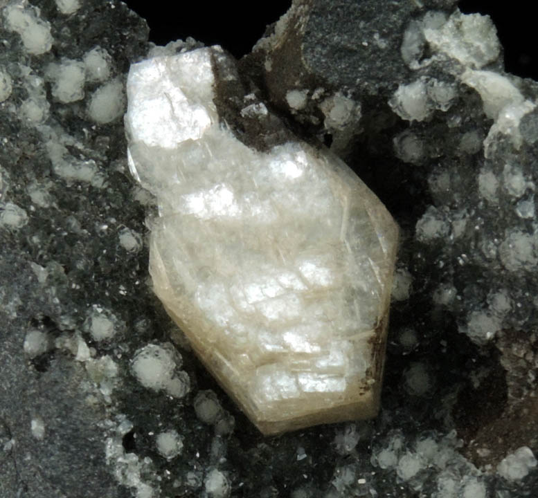 Heulandite on Quartz over Stellerite from Braen's Quarry, Haledon, Passaic County, New Jersey