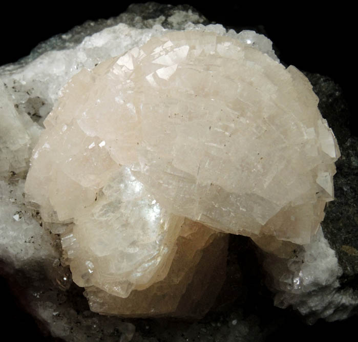 Heulandite on Quartz with minor Calcite from Prospect Park Quarry, Prospect Park, Passaic County, New Jersey