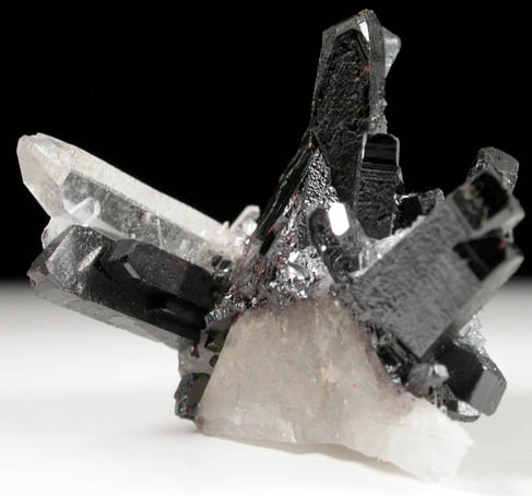 Hbnerite on Quartz from Mundo Nuevo Mine, Huamachuco, La Libertad, Peru