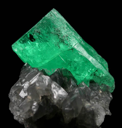 Beryl var. Emerald on Calcite from Coscuez Mine, Vasquez-Yacop District, Boyac Department, Colombia