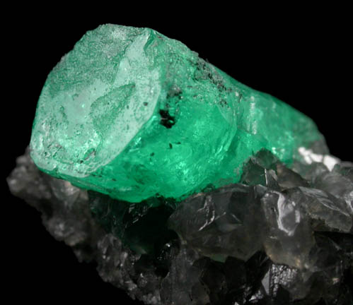 Beryl var. Emerald on Calcite from Coscuez Mine, Vasquez-Yacop District, Boyac Department, Colombia