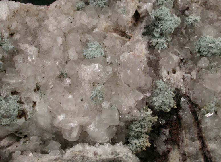 Babingtonite on Calcite and Quartz from Upper New Street Quarry, Paterson, Passaic County, New Jersey