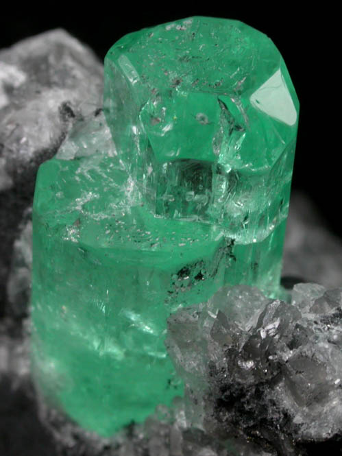 Beryl var. Emeralds in Calcite from Polveros Mine, Vasquez-Yacop District, Boyac Department, Colombia