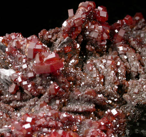 Vanadinite on Barite from Mibladen, Haute Moulouya Basin, Zeida-Aouli-Mibladen belt, Midelt Province, Morocco