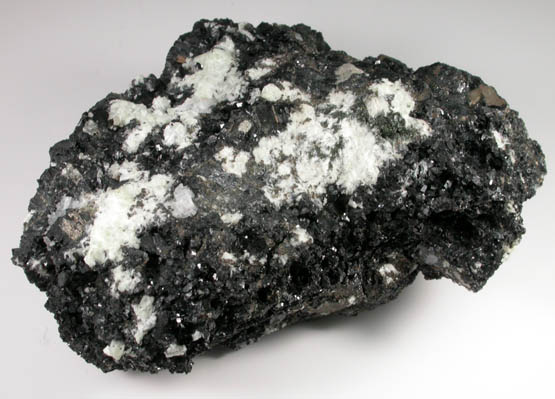 Babingtonite from Cheapside Quarry, East Deerfield, Franklin County, Massachusetts