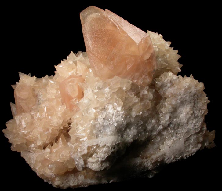 Calcite from Pugh Quarry, 6 km NNW of Custar, Wood County, Ohio