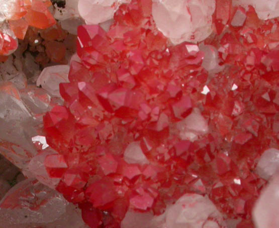 Hematite on Quartz with Calcite from Upper New Street Quarry, Paterson, Passaic County, New Jersey