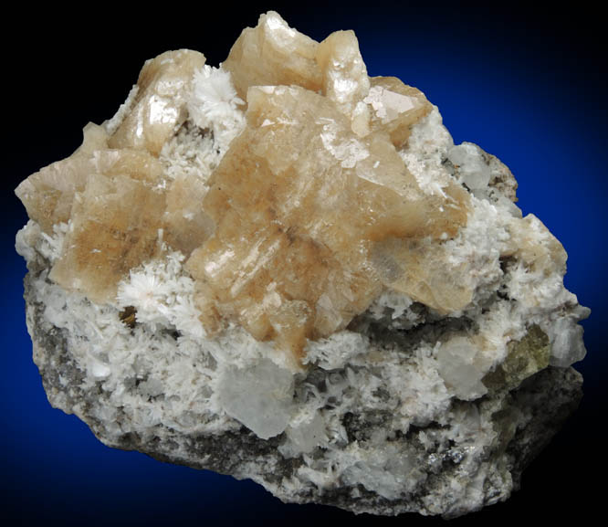 Heulandite, Laumontite, Calcite, Datolite from Prospect Park Quarry, Prospect Park, Passaic County, New Jersey