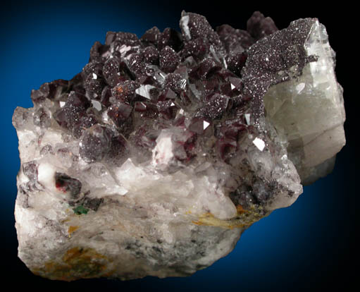 Quartz with red Hematite inclusions over Calcite from Chihuahua, Mexico