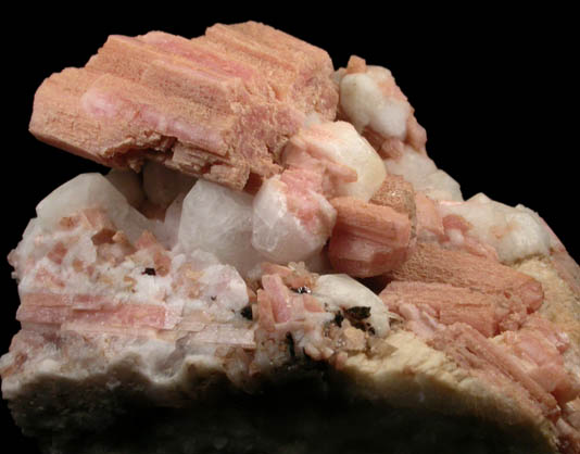 Serandite with Analcime on Albite from Poudrette Quarry, Mont Saint-Hilaire, Qubec, Canada