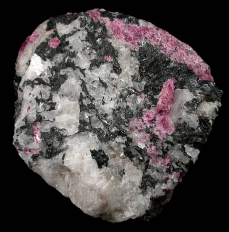 Eudialyte, Kataphorite, Albite from Kipawa Complex, Villedieu Twp., Qubec, Canada