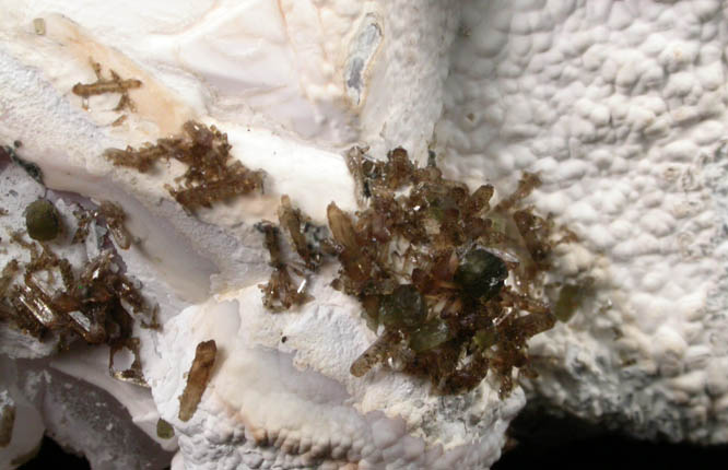 Zanazziite and Eosphorite on Rose Quartz from Lavra da Ilha, Taquaral, Jequitinhonha River, Minas Gerais, Brazil (Type Locality for Zanazziite)