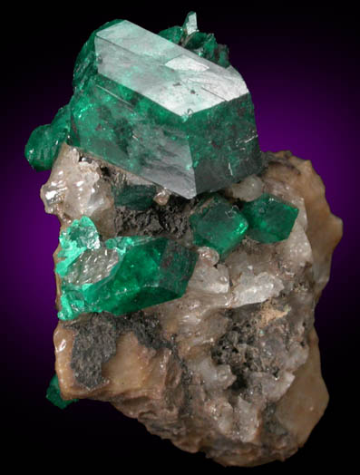 Dioptase on Calcite from Altyn-Tyube, 66 km east of Karagandy, Karaganda Oblast', Kazakhstan (Type Locality for Dioptase)