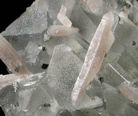 Fluorite with Quartz plus Andradite from Naica District, Saucillo, Chihuahua, Mexico