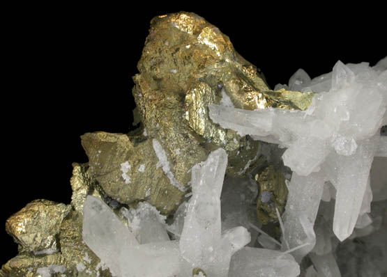 Chalcopyrite and Quartz from Nikolaevskiy Mine, Dalnegorsk, Primorskiy Kray, Russia