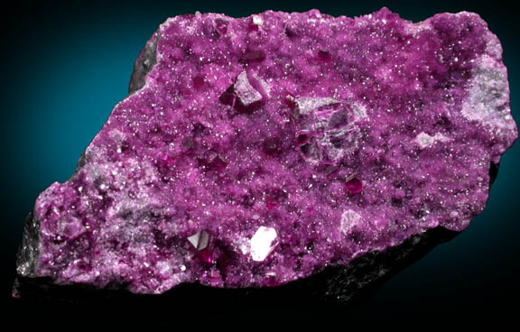 Clinochlore var. Kammererite from Kop Daglari, 70 km WNW of Erzurum, East Anatolia, Turkey