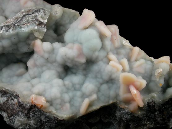 Wulfenite coated with drusy Quartz on Hemimorphite from Finch Mine (Barking Spider Mine), north of Hayden, Banner District, Gila County, Arizona