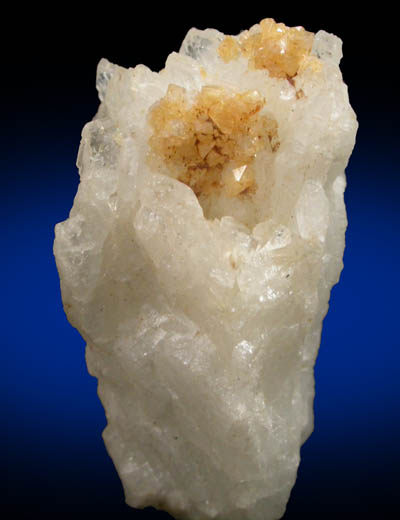 Kosnarite on Albite from Jenipapo District, Itinga, Minas Gerais, Brazil