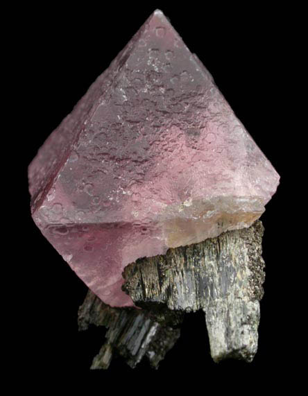 Fluorite with Hedenbergite from Huanggang Mine, Kèshíkèténg Qí, Chifeng, Inner Mongolia, China
