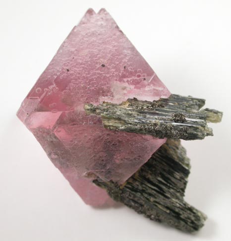 Fluorite with Hedenbergite from Huanggang Mine, Kshktng Q, Chifeng, Inner Mongolia, China