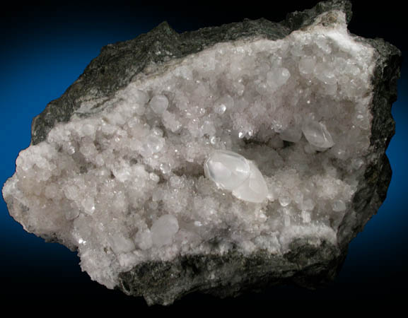 Calcite (butterfly-twins) on Quartz from Lower New Street Quarry, Paterson, Passaic County, New Jersey