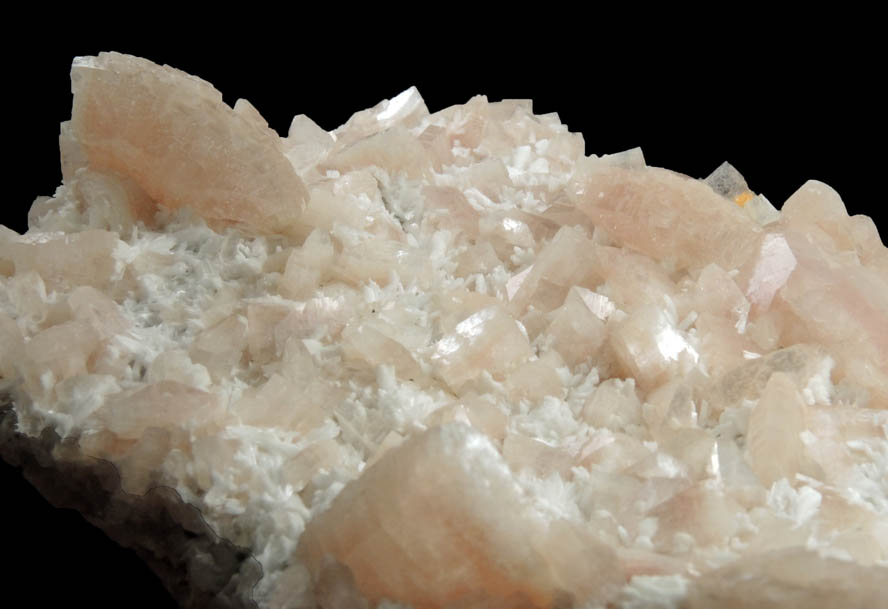 Heulandite, Laumontite, Calcite from Prospect Park Quarry, Prospect Park, Passaic County, New Jersey