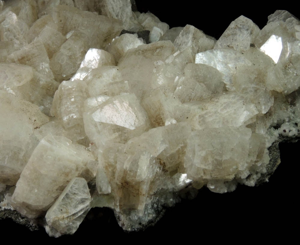 Heulandite with Prehnite and Chamosite from Prospect Park Quarry, Prospect Park, Passaic County, New Jersey