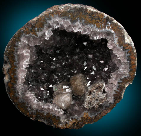 Quartz Geode with Calcite from Las Choyas, Chihuahua, Mexico