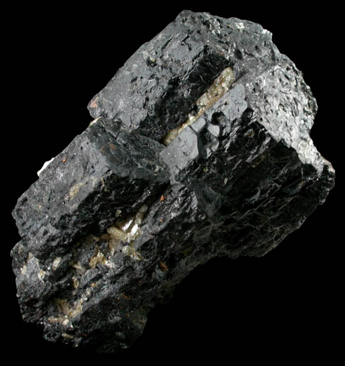 Hornblende with Fluorapatite and Fluorite from Glamorgan Township, Ontario, Canada