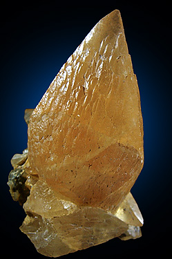 Calcite from Pugh Quarry, 6 km NNW of Custar, Wood County, Ohio