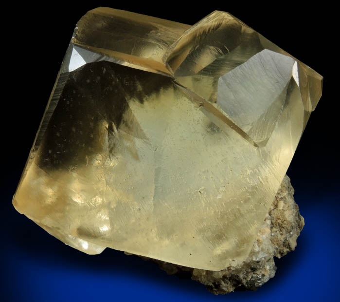 Calcite (twinned crystals) from Sokolovskiy-Sarbaiskiy Mine, Rudnyy, Kustanay Oblast, Kazakhstan