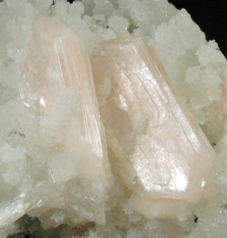 Stilbite on Quartz epimorphs after Laumontite from Pune District, Maharashtra, India