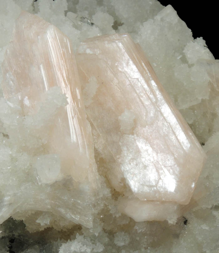 Stilbite on Quartz epimorphs after Laumontite from Pune District, Maharashtra, India