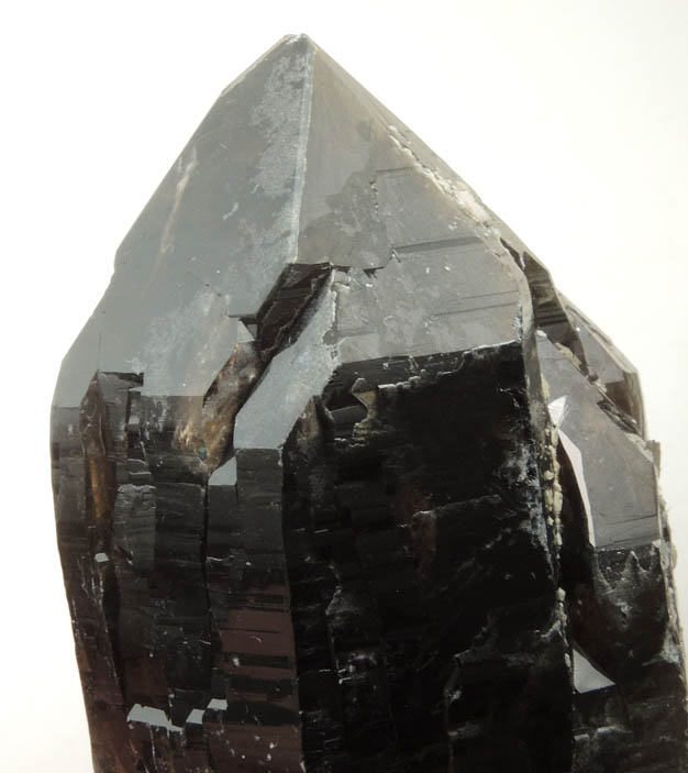 Quartz var. Smoky Quartz (Dauphin Law Twins) from Moat Mountain, west of North Conway, Carroll County, New Hampshire